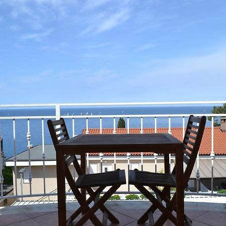 Apartment Jugo Piran Buitenkant foto