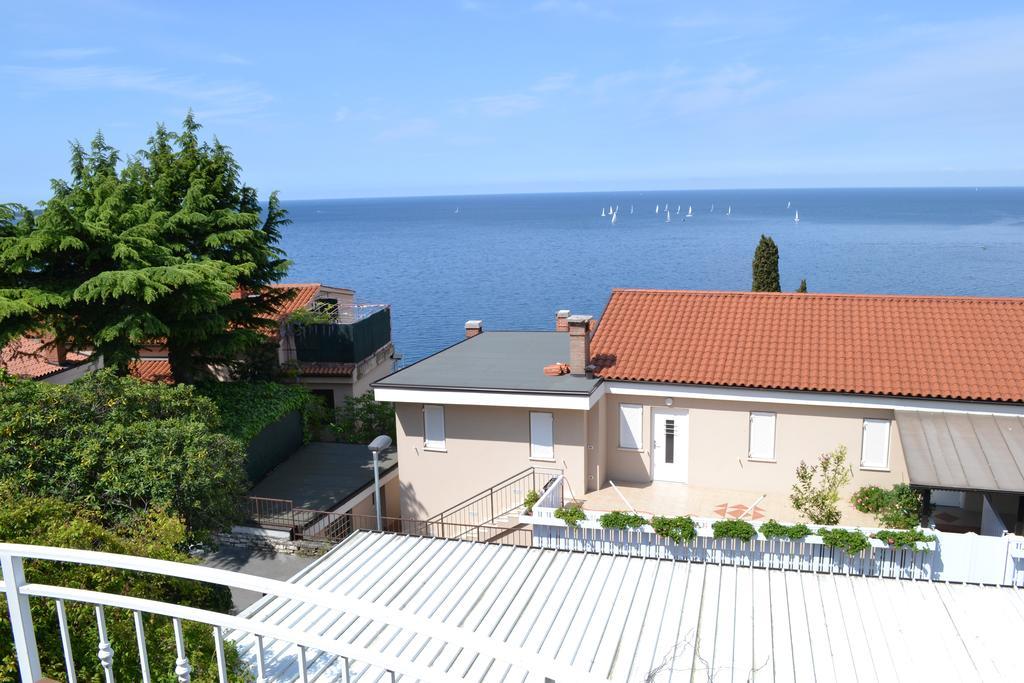 Apartment Jugo Piran Buitenkant foto